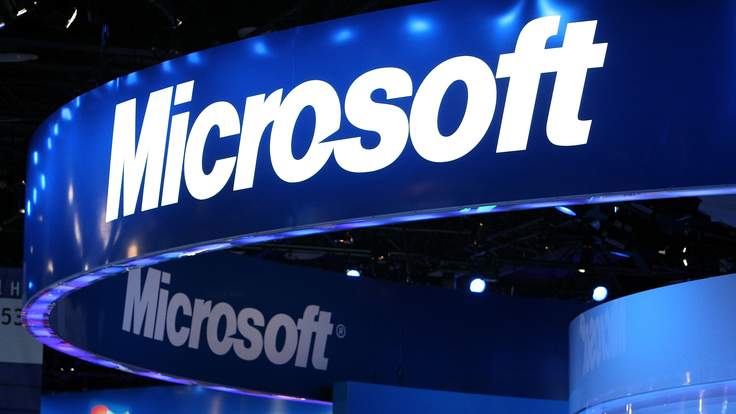 Microsoft-Activision: US judge temporarily blocks $69bn deal - BBC
