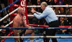 Coach suggests Fury’s father will not be in corner