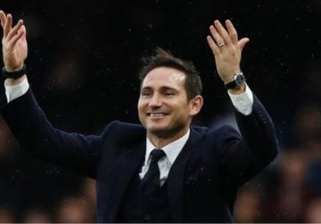 Frank Lampard: Everton manager sacked after defeat by West Ham