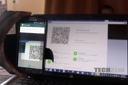 WhatsApp QR Code Scanning for Web version