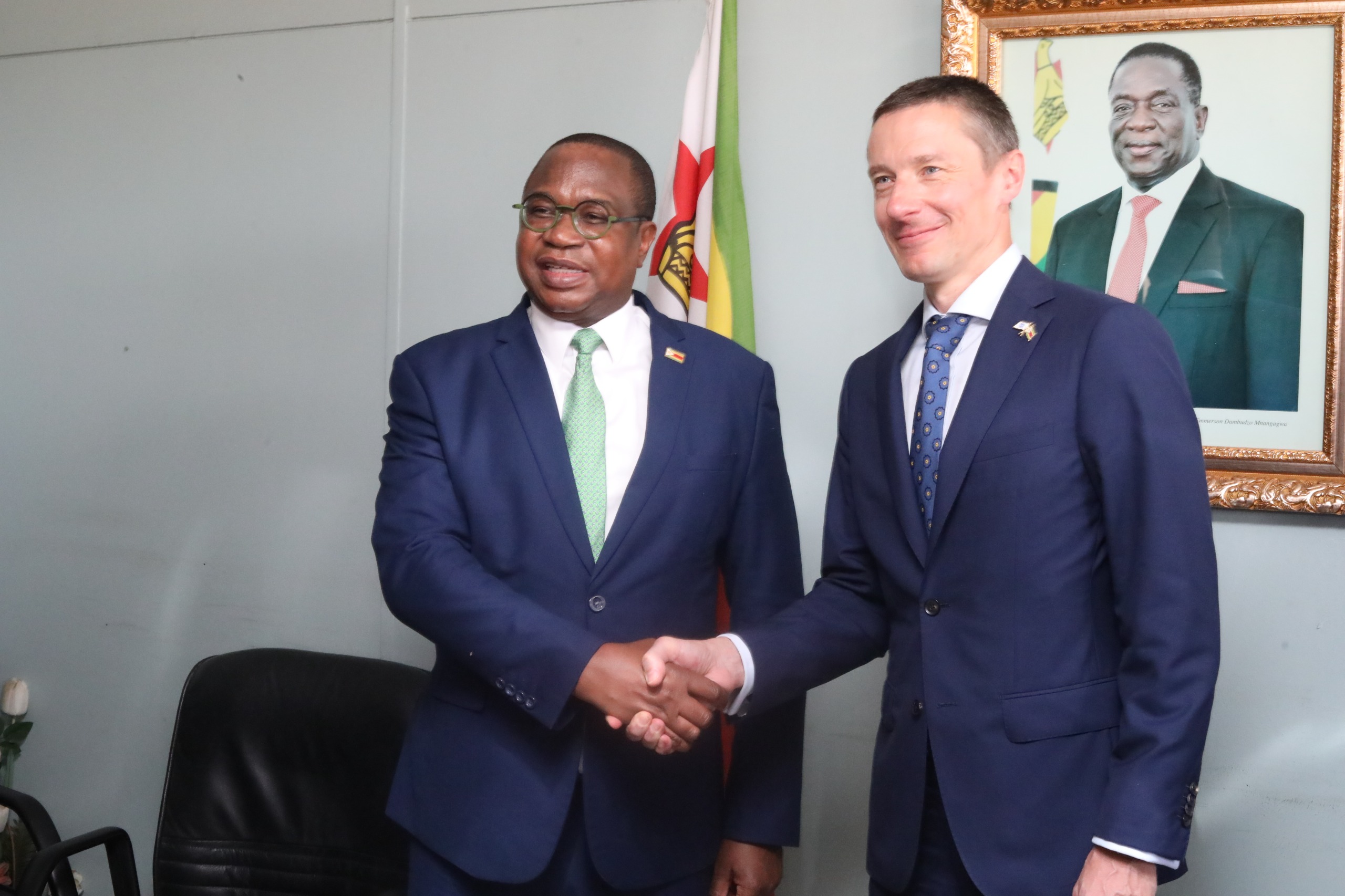 IMF, Zimbabwe agree on Staff-Monitored Program